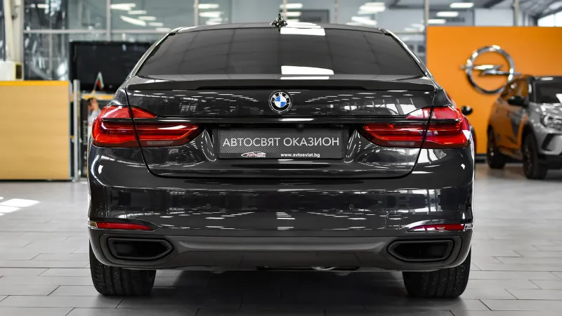 BMW 740 d xDrive Image 3